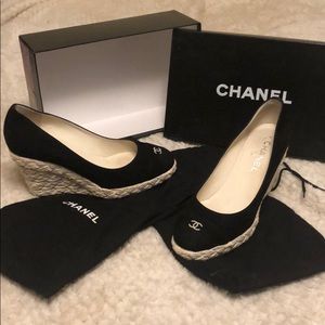 CHANEL BLACK VELVET WEDGES SZ 39.9